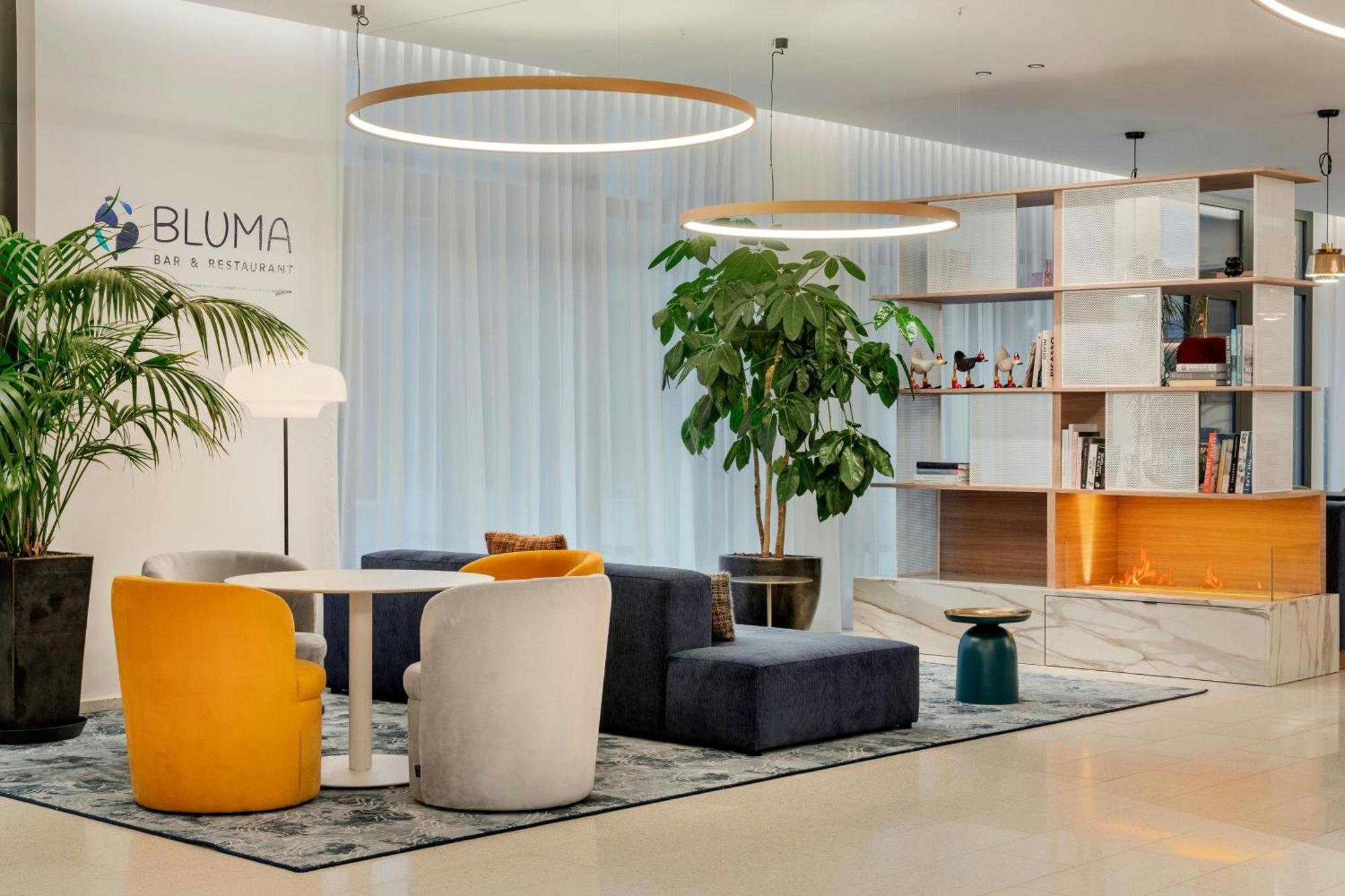 Отель Courtyard By Marriott Biel Bienne Экстерьер фото